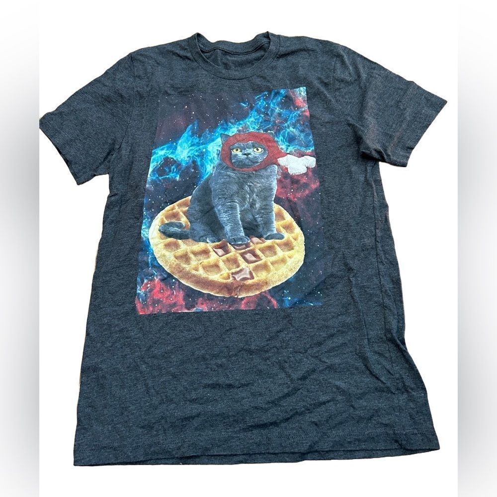 Funny Cat Riding on Waffle with Turkey Leg Tshirt
